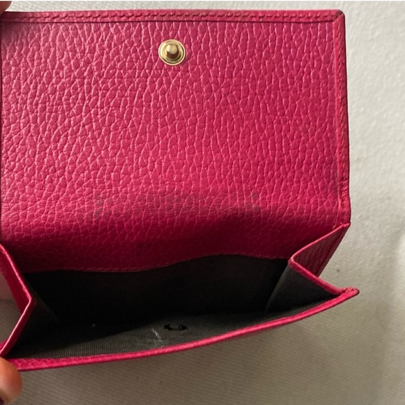 GUCCI PINK COMPACT WALLET - Picture 4 of 11